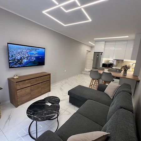 Luxury Apartment In Kavála ภายนอก รูปภาพ